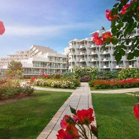 Hotel Laguna Mare Albena Buitenkant foto